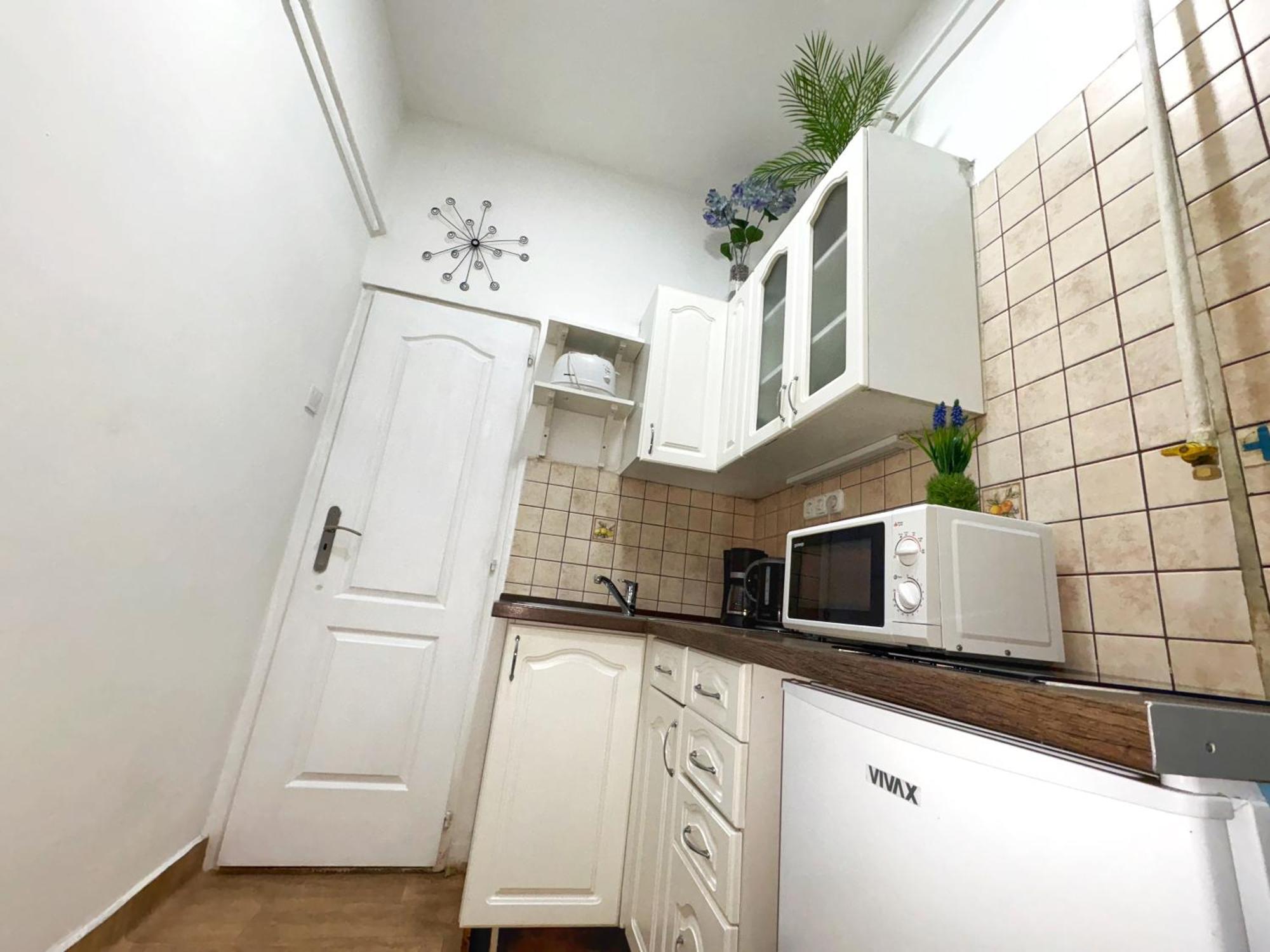 Central Private Apartment-7Pax Boedapest Buitenkant foto